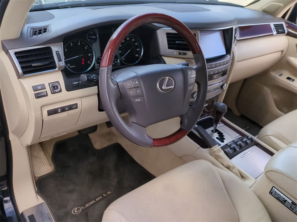 Thumbnail: 2013 Lexus LX - 10