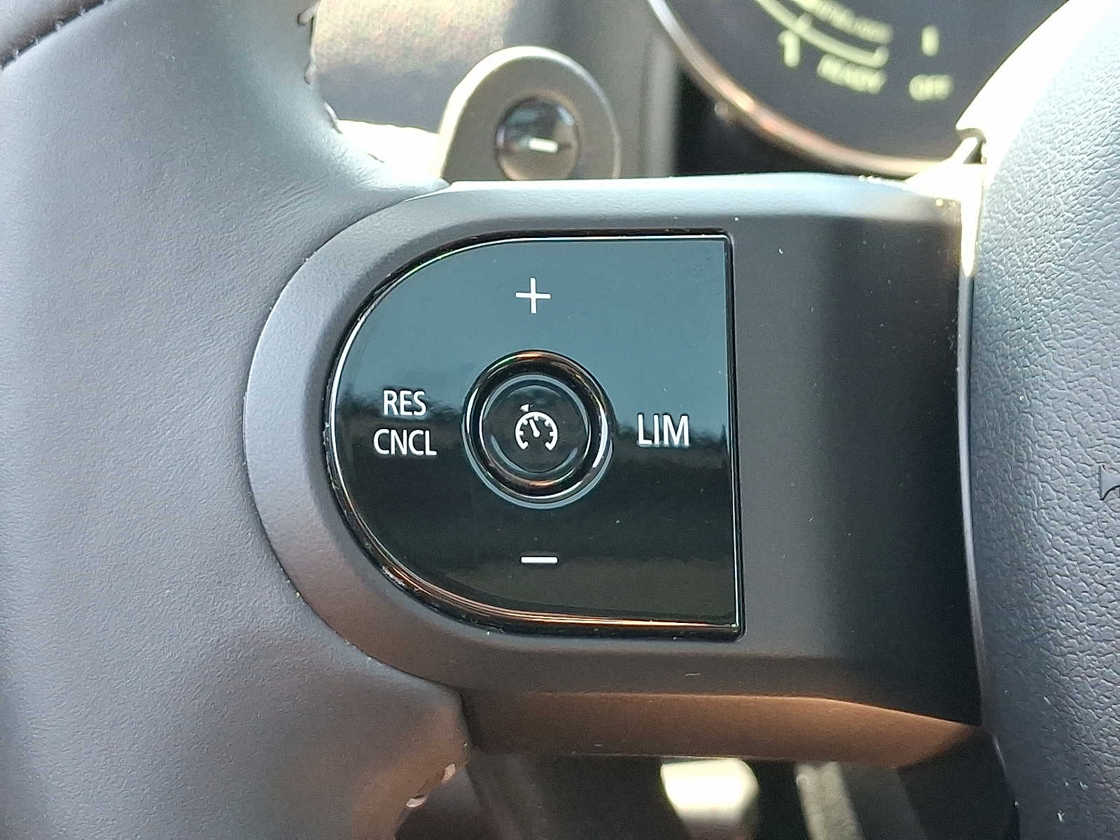 Thumbnail: 2023 MINI Cooper Countryman - 18