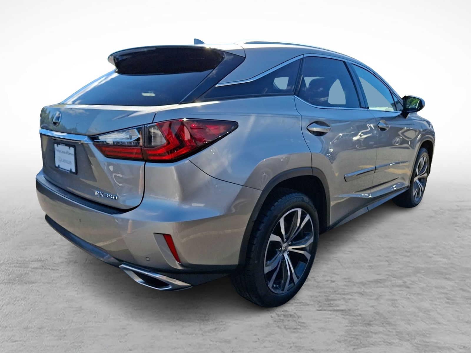 Thumbnail: 2017 Lexus RX - 4