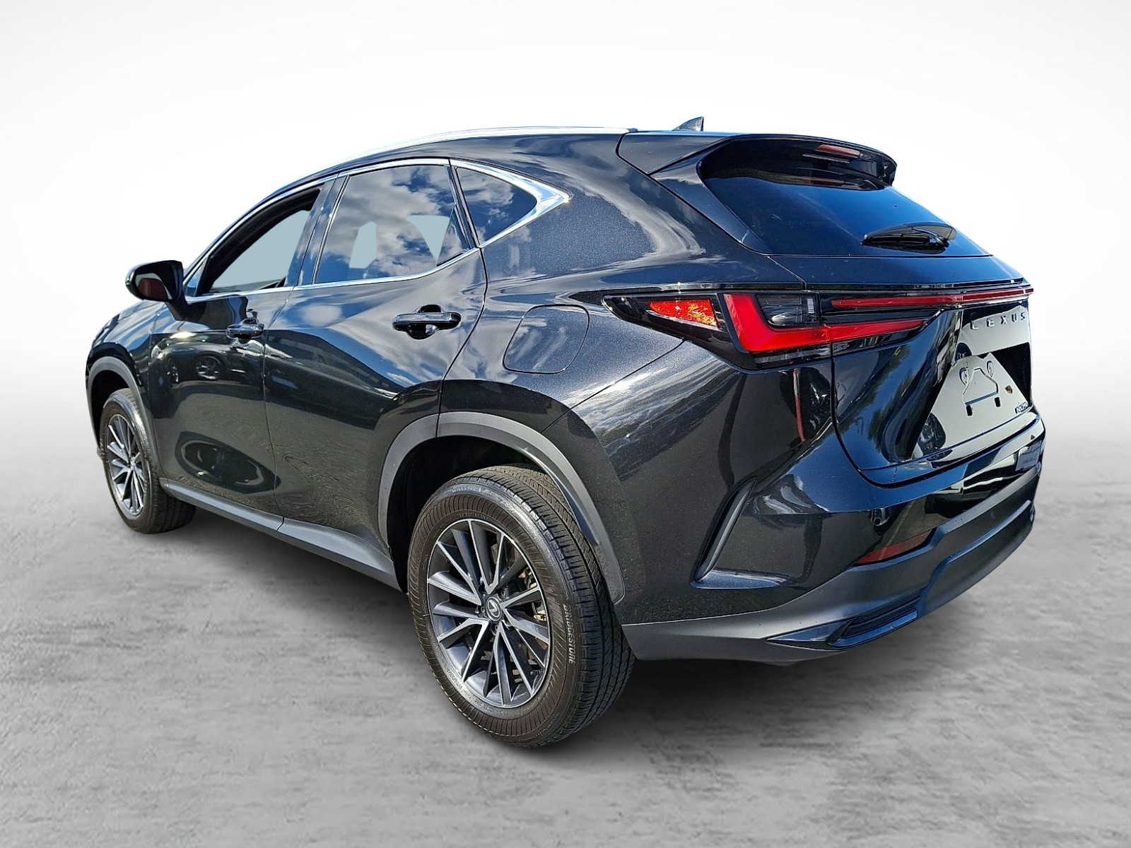 Thumbnail: 2024 Lexus NX - 4
