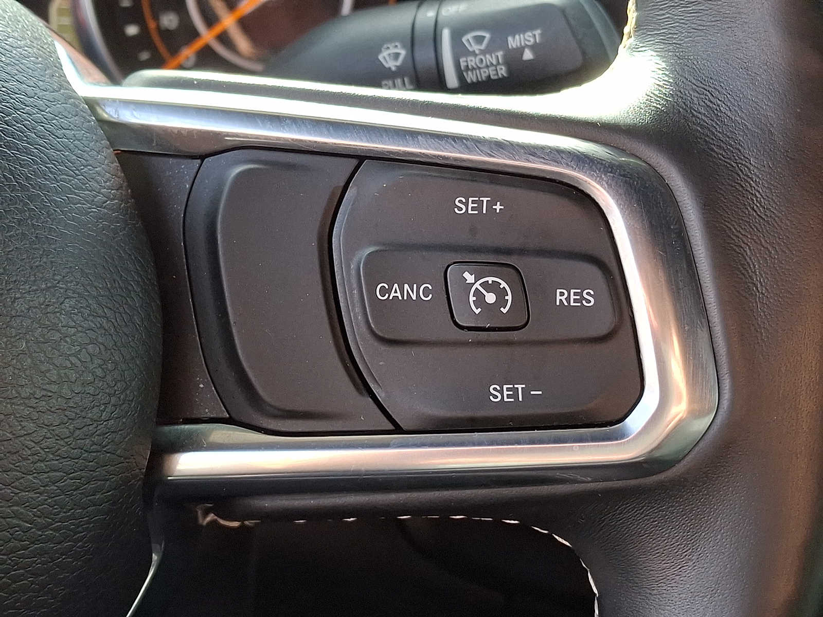 Thumbnail: 2018 Jeep Wrangler - 19