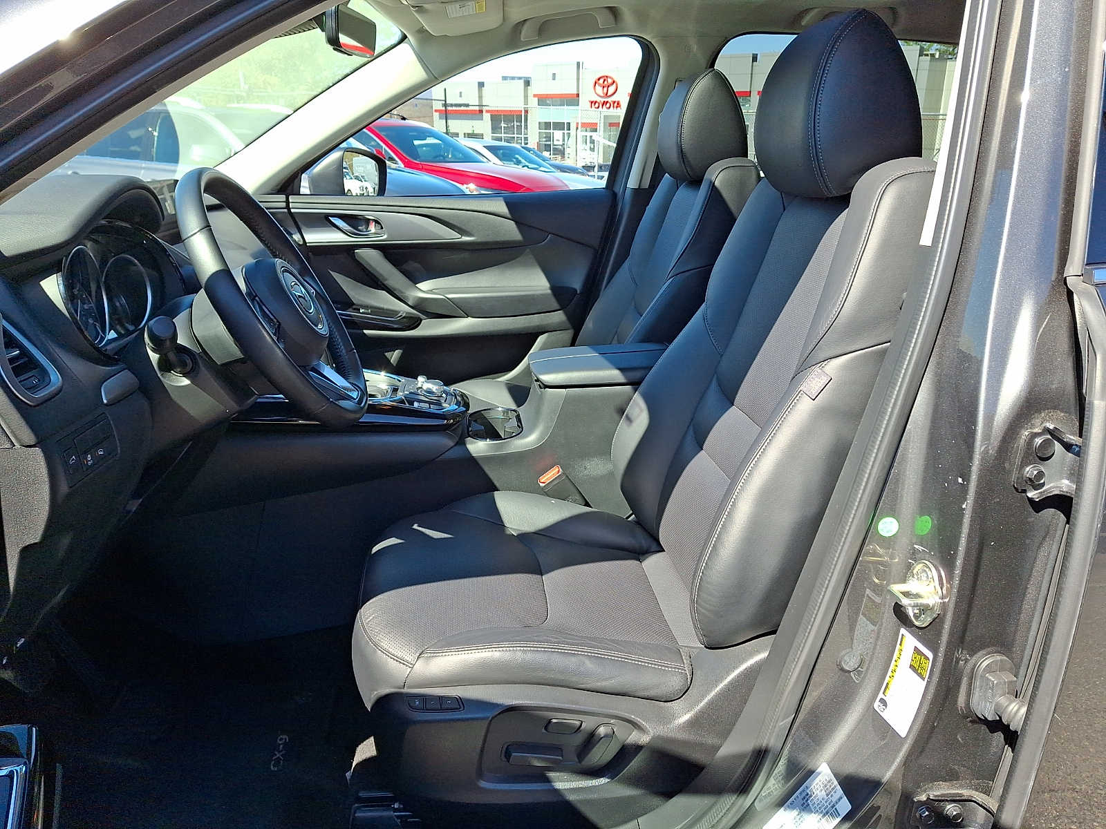 Thumbnail: 2023 Mazda CX-9 - 11