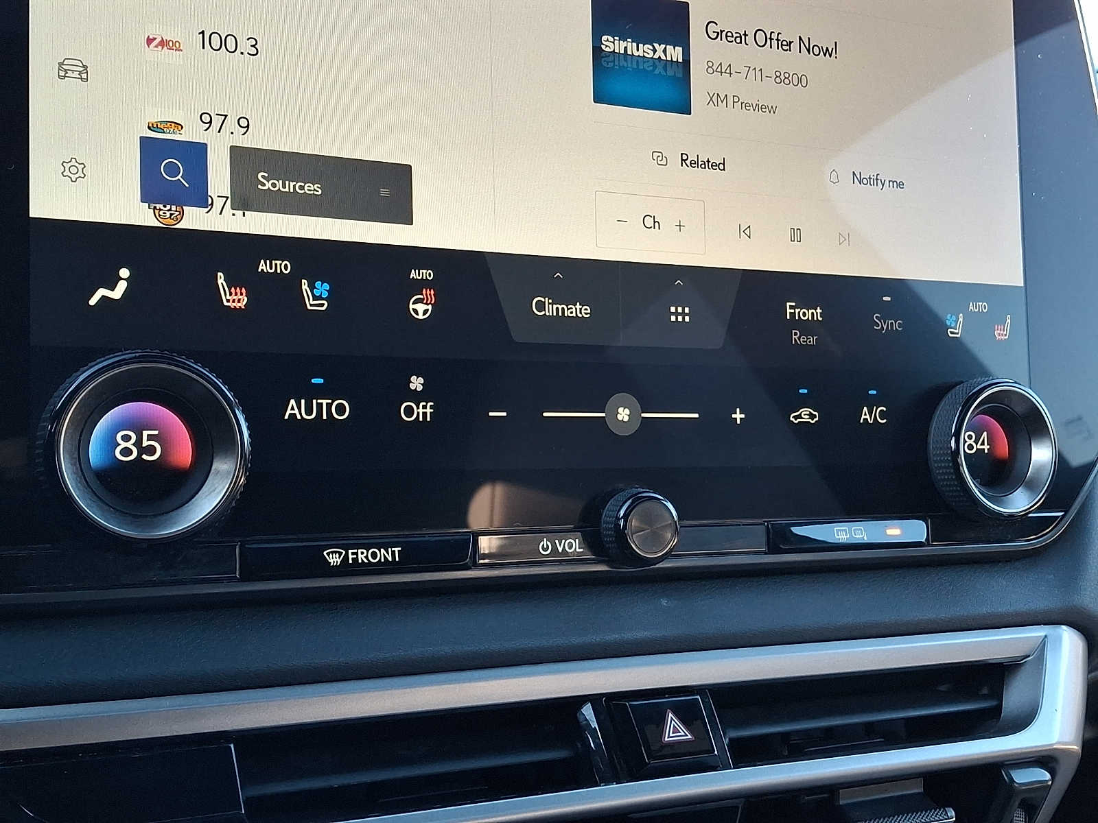 Thumbnail: 2023 Lexus RX - 14