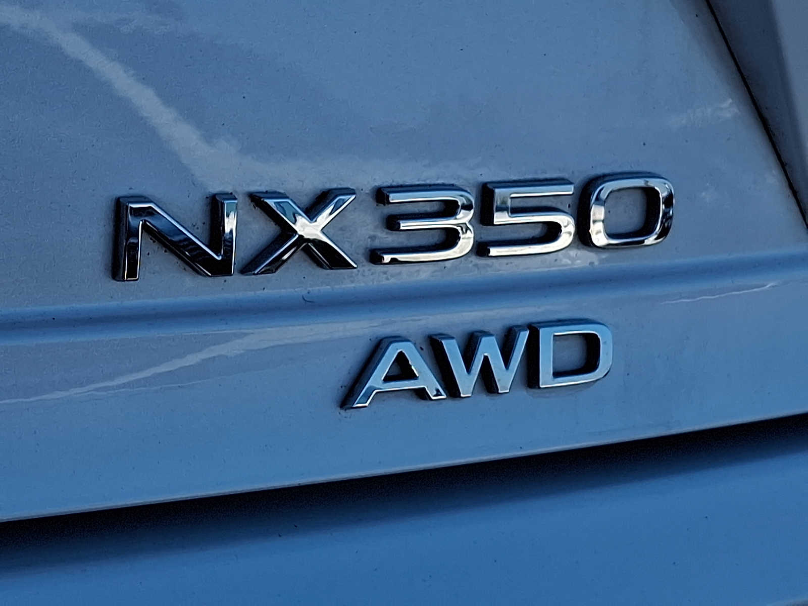 Thumbnail: 2024 Lexus ES - 27