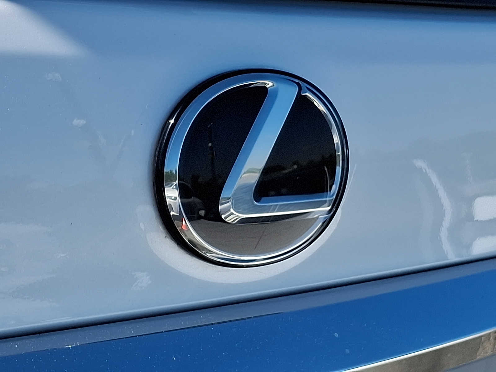 Thumbnail: 2023 Lexus GX - 29