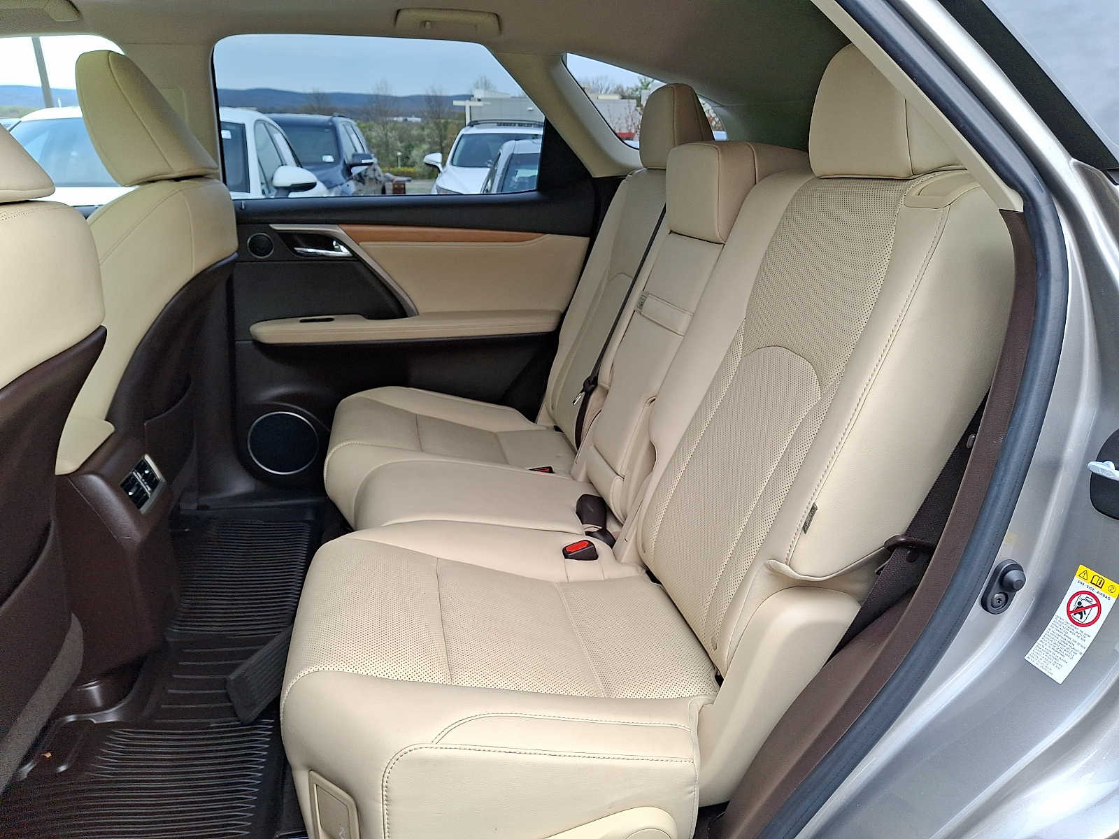 Thumbnail: 2020 Lexus RX - 8