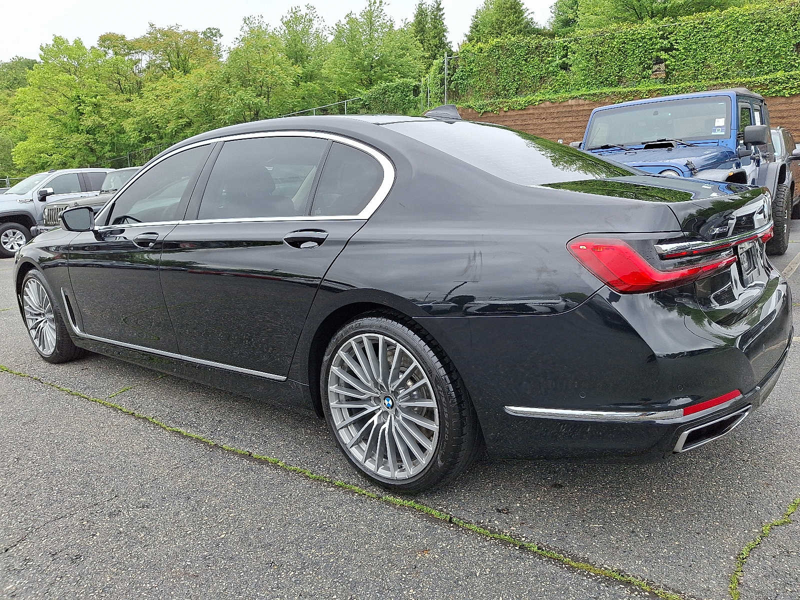 Thumbnail: 2022 BMW 7 Series - 6