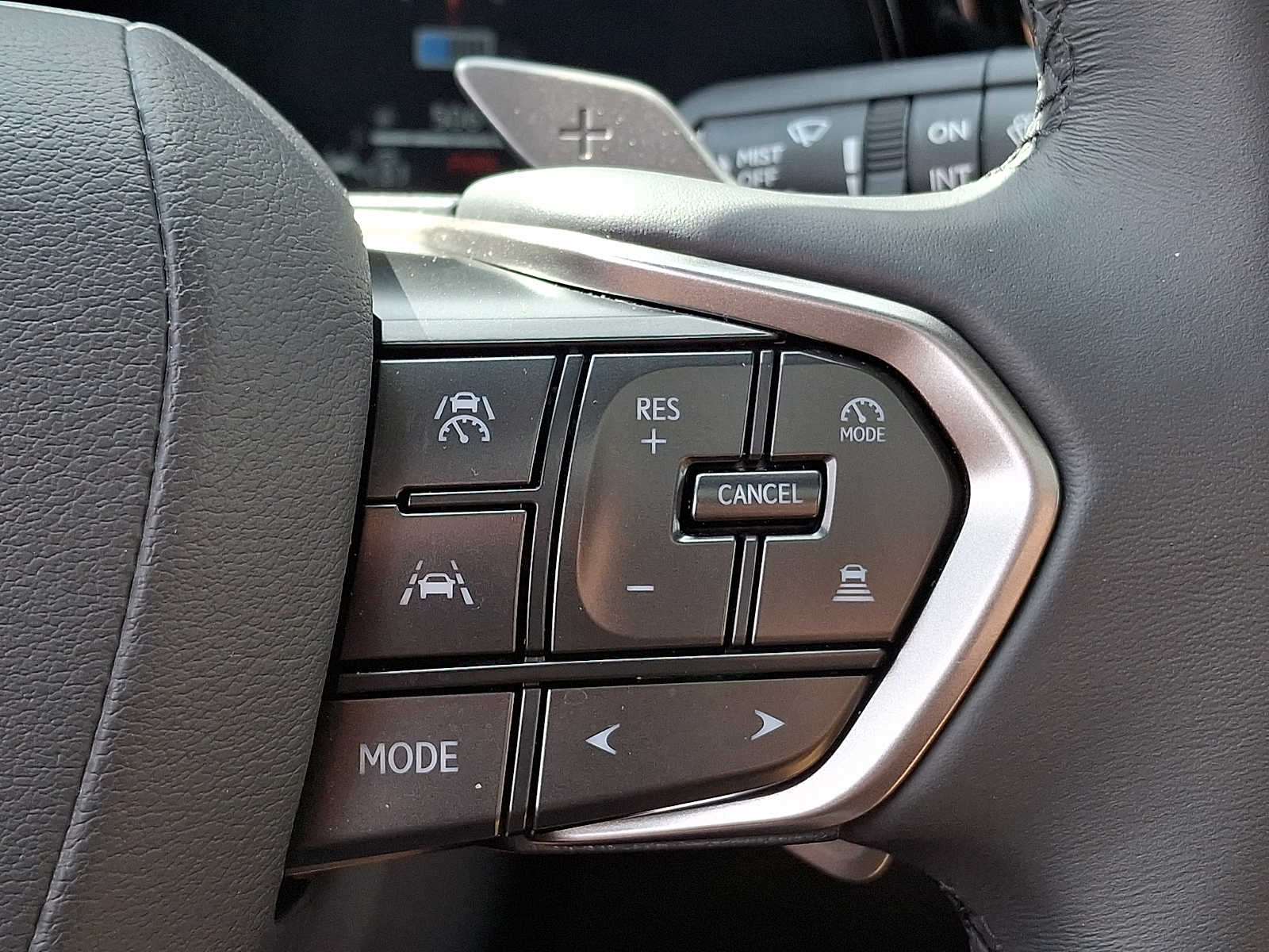 Thumbnail: 2025 Lexus RX - 19