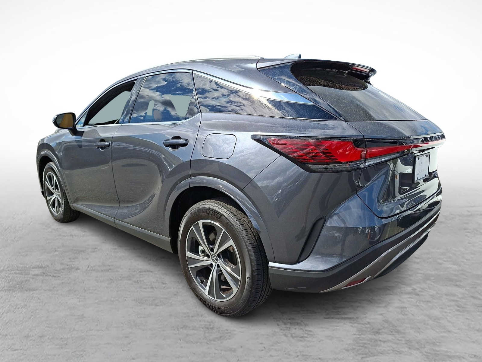 Thumbnail: 2025 Lexus RX - 4