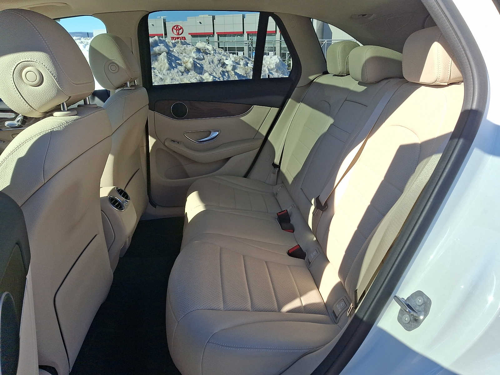 Thumbnail: 2019 Mercedes-Benz GLC - 7