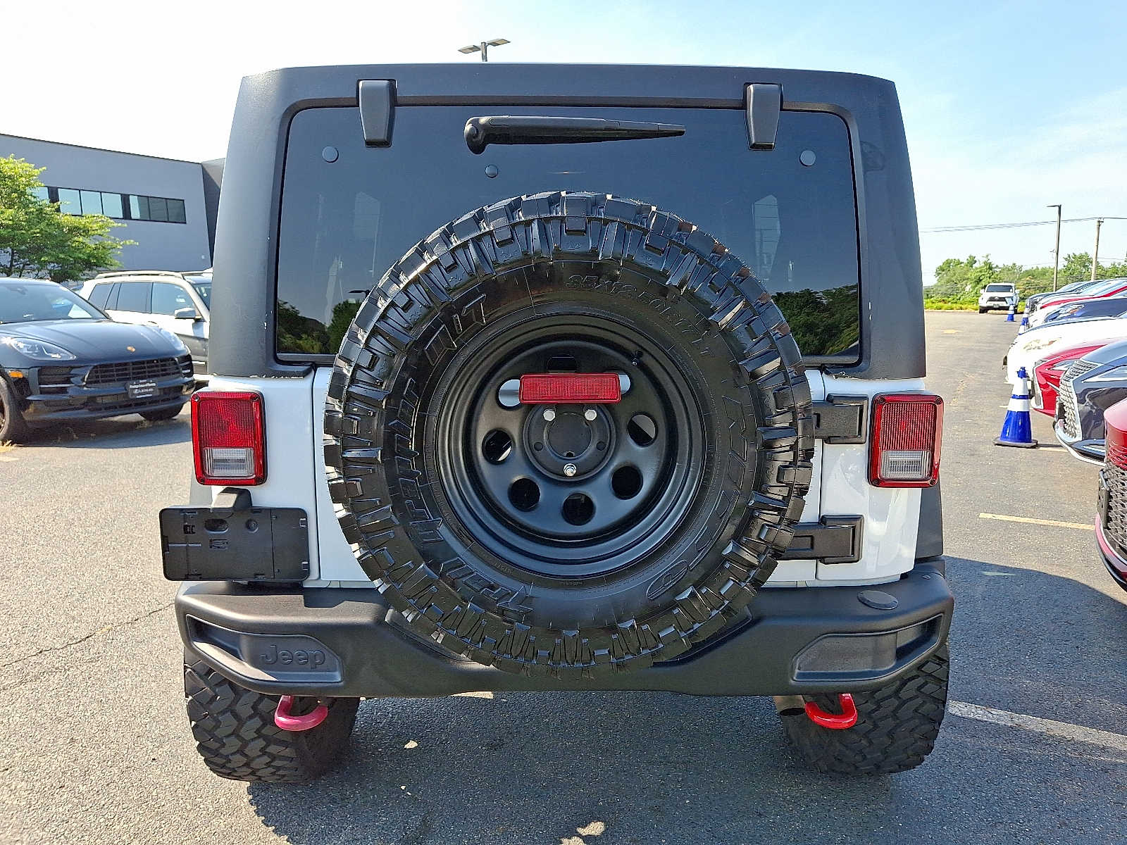 Thumbnail: 2016 Jeep Wrangler - 5