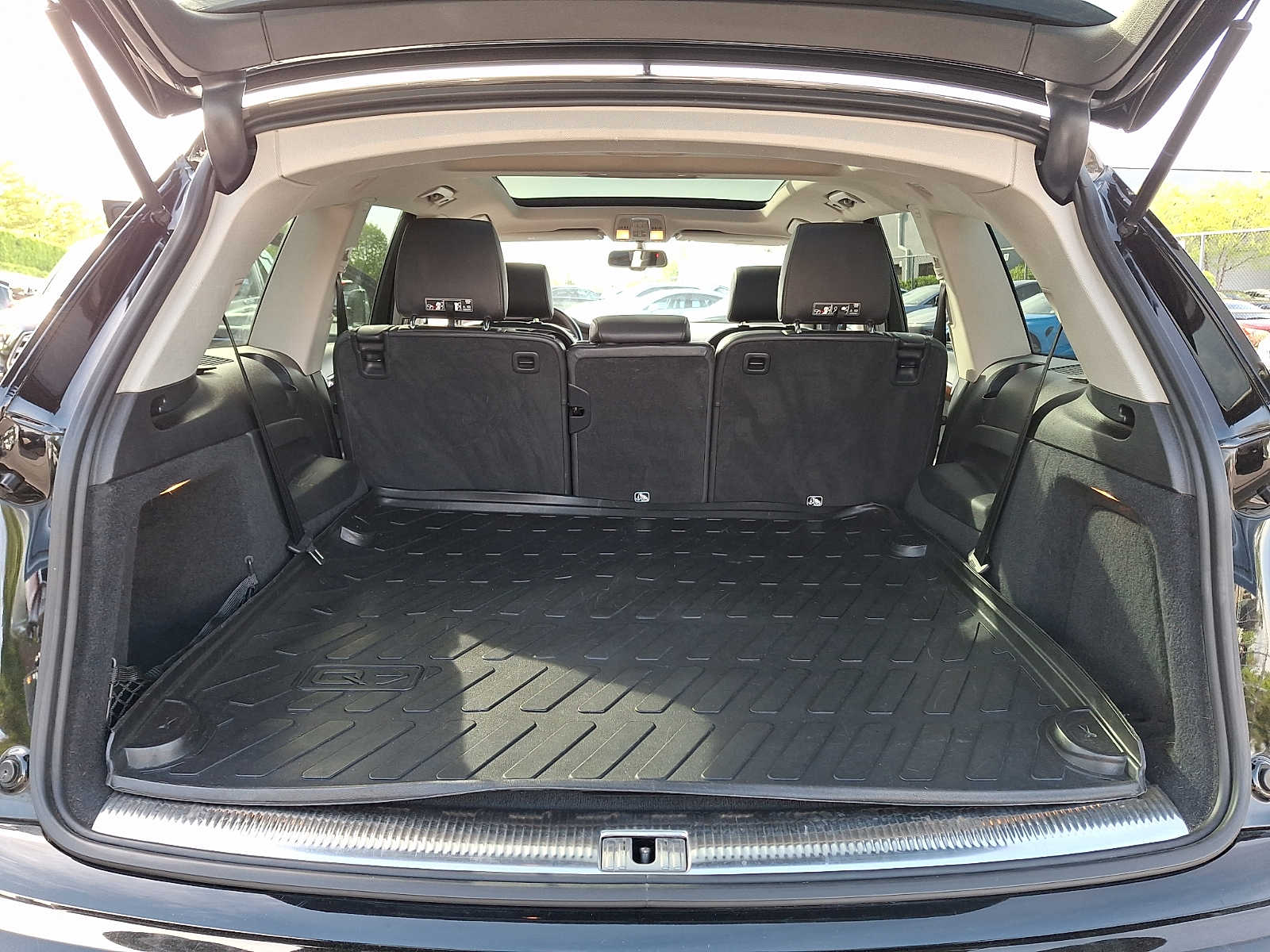 Thumbnail: 2014 Audi Q7 - 27