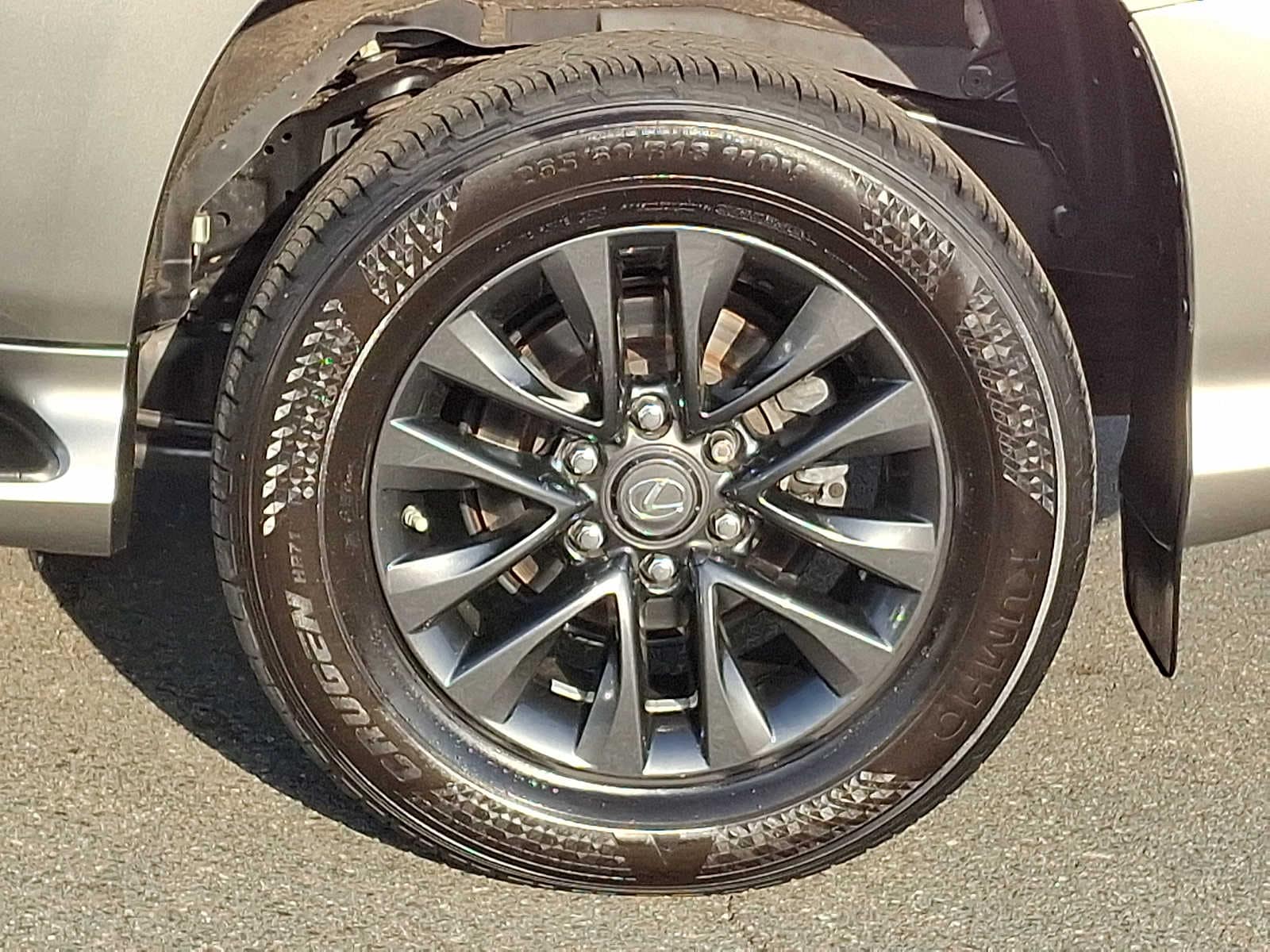 Thumbnail: 2023 Lexus GX - 7