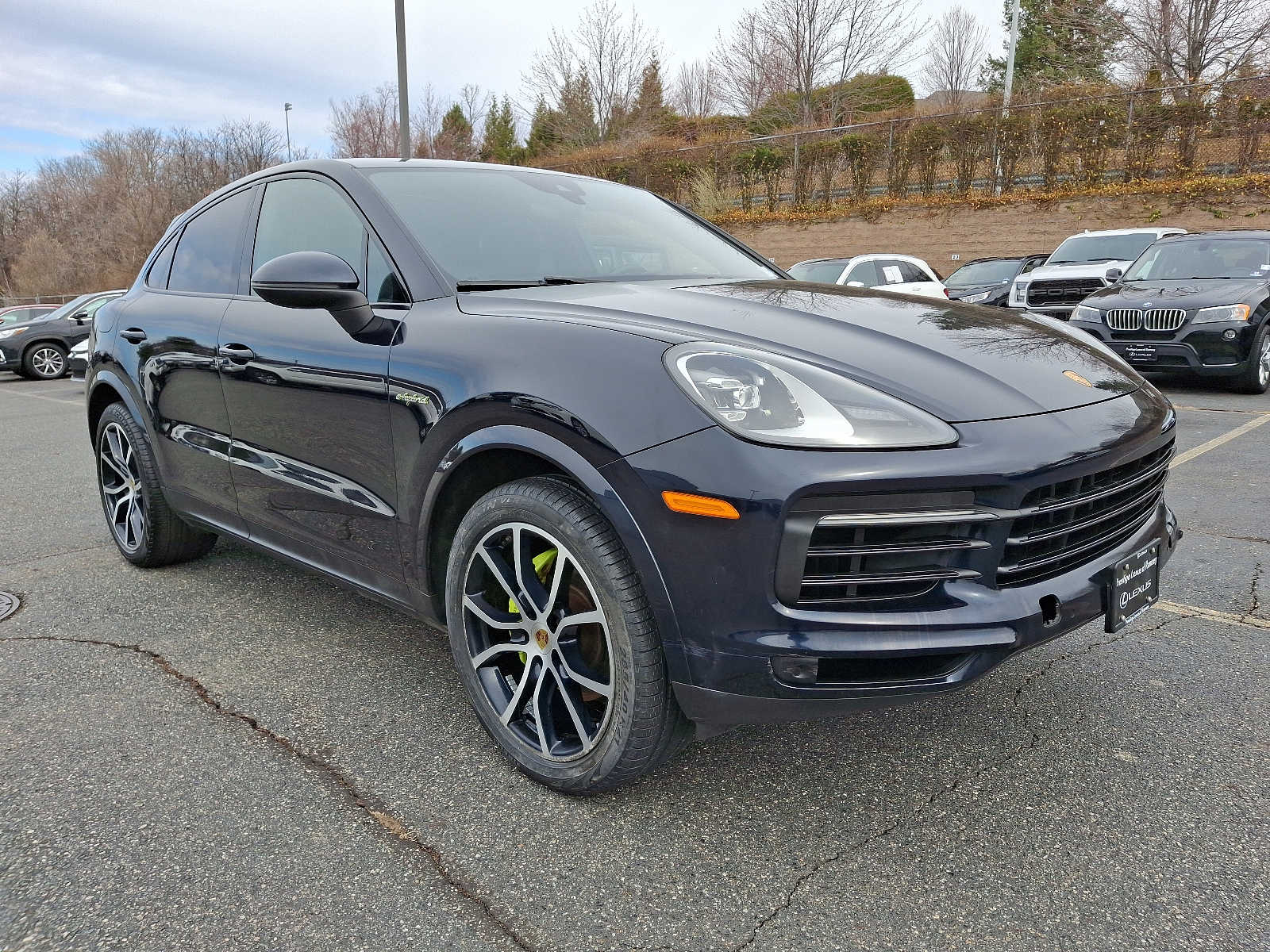 Thumbnail: 2020 Porsche Cayenne - 3