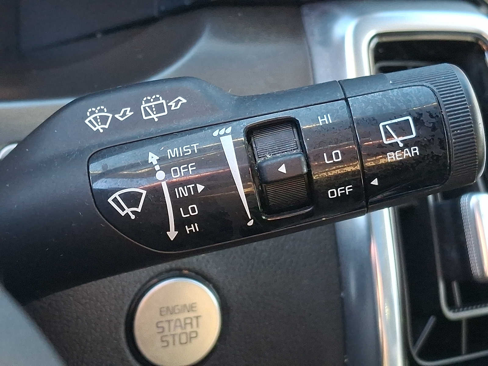 Thumbnail: 2021 Kia Sorento - 22