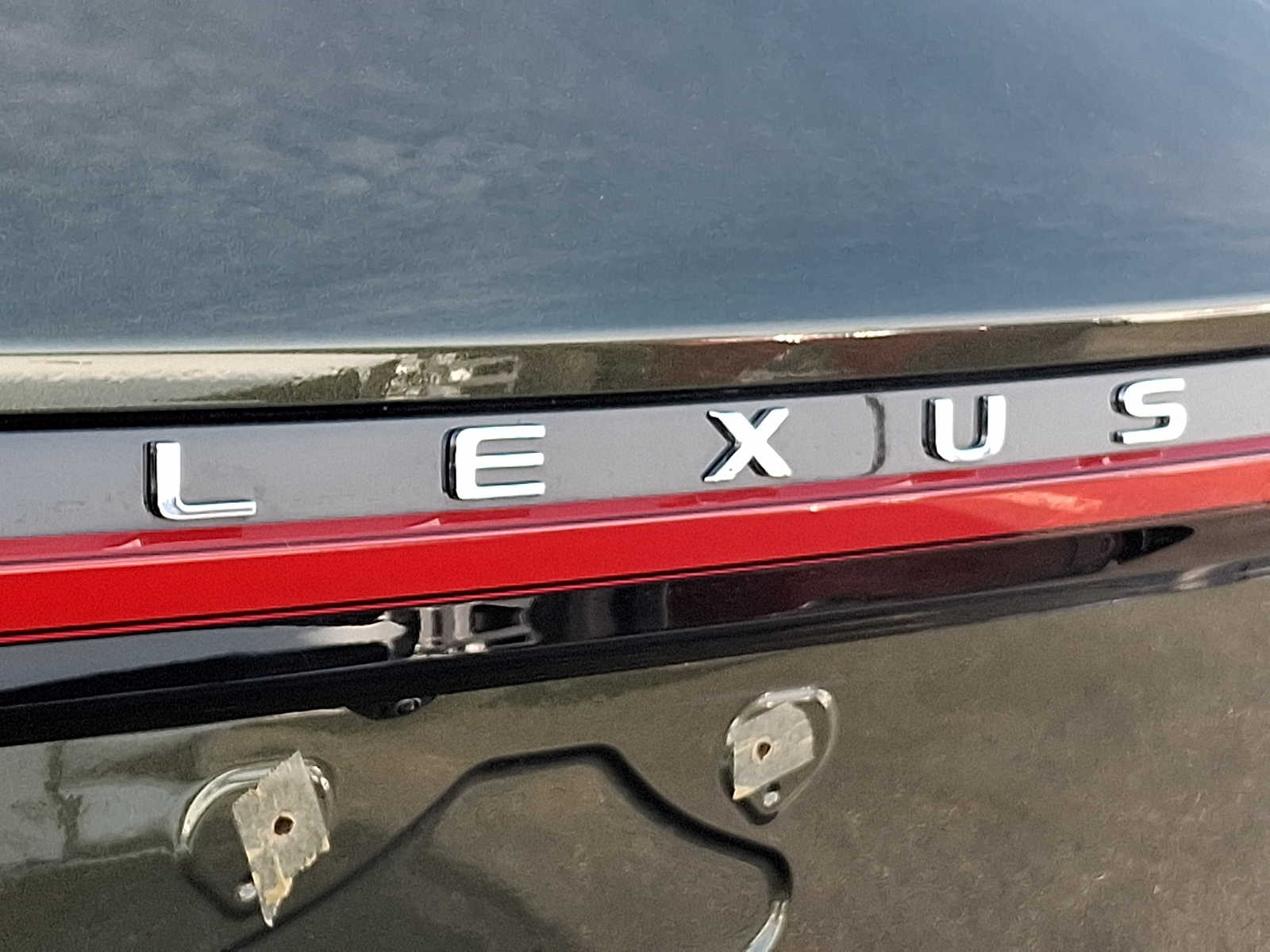 Thumbnail: 2025 Lexus RX - 29