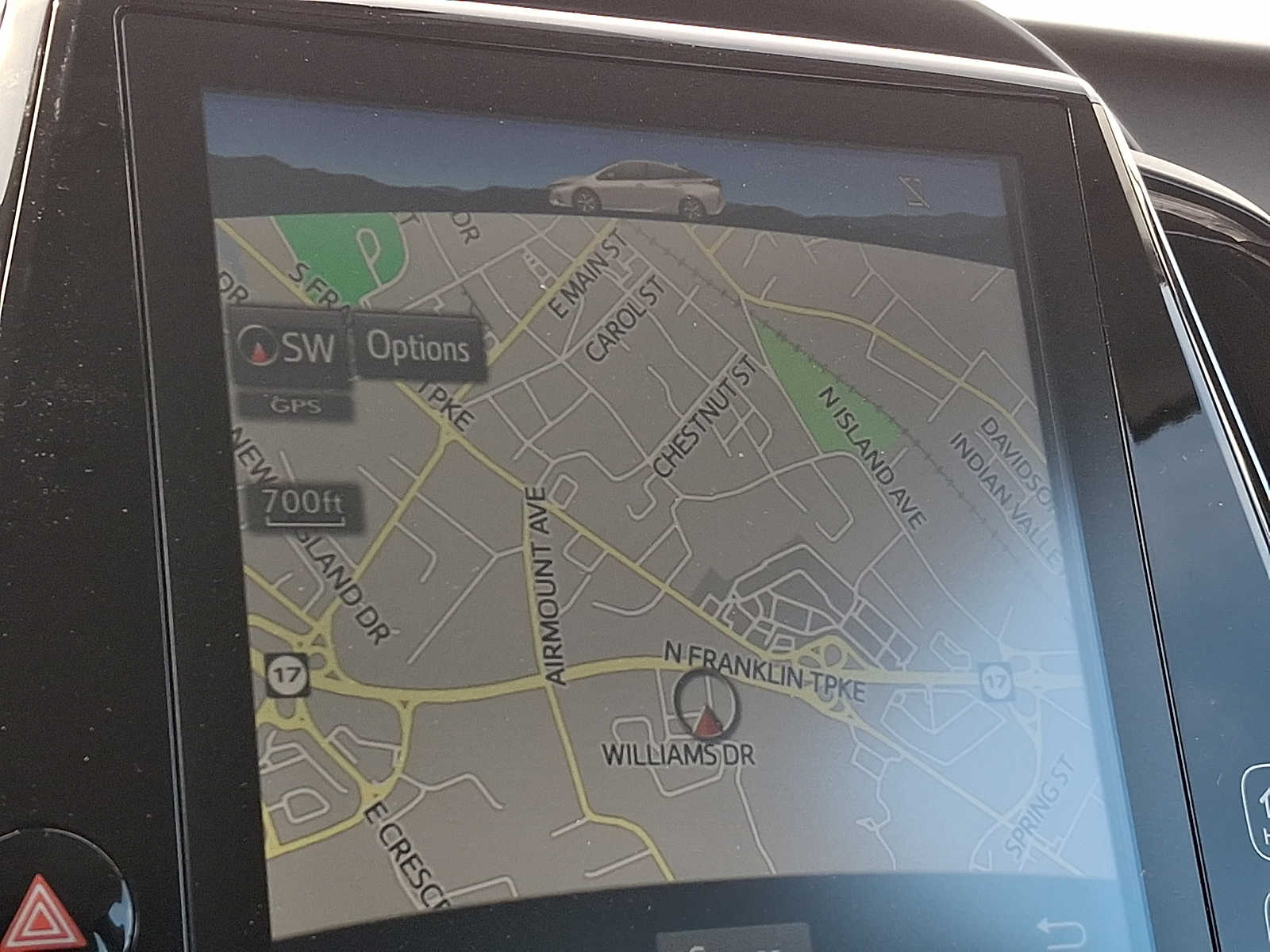 Thumbnail: 2017 Toyota Prius Prime - 14