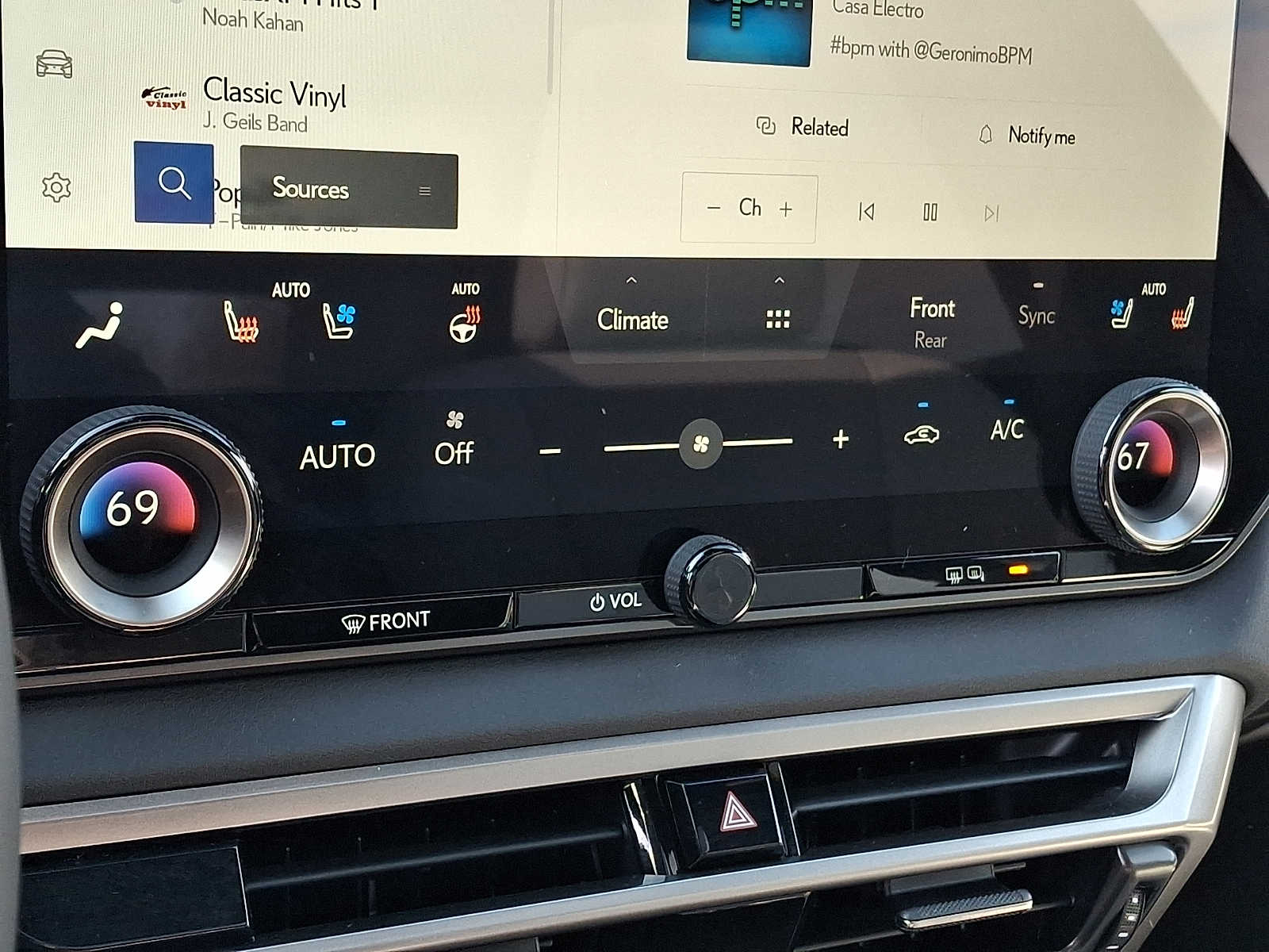 Thumbnail: 2025 Lexus RX - 14