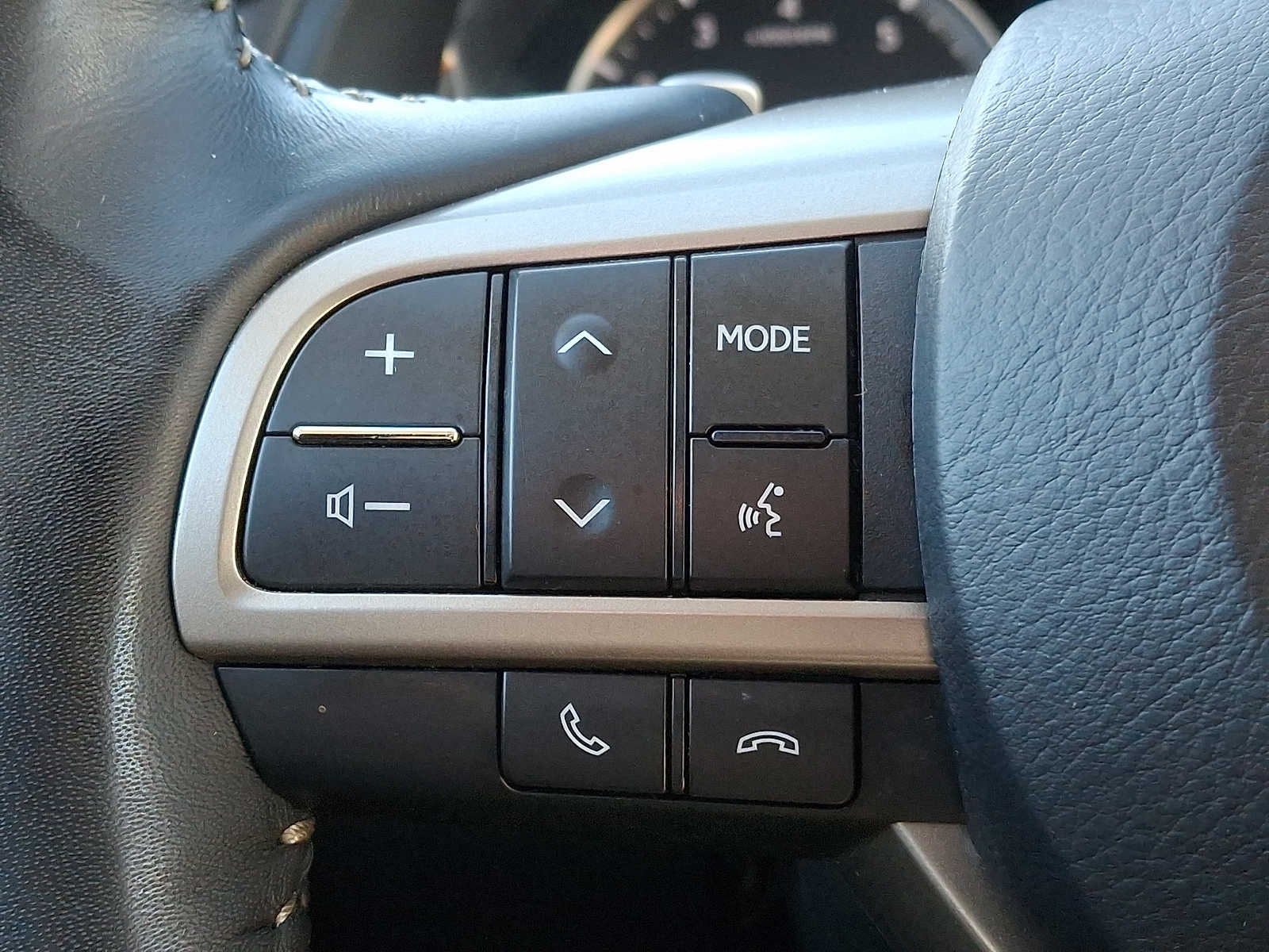 Thumbnail: 2021 Lexus RX - 18