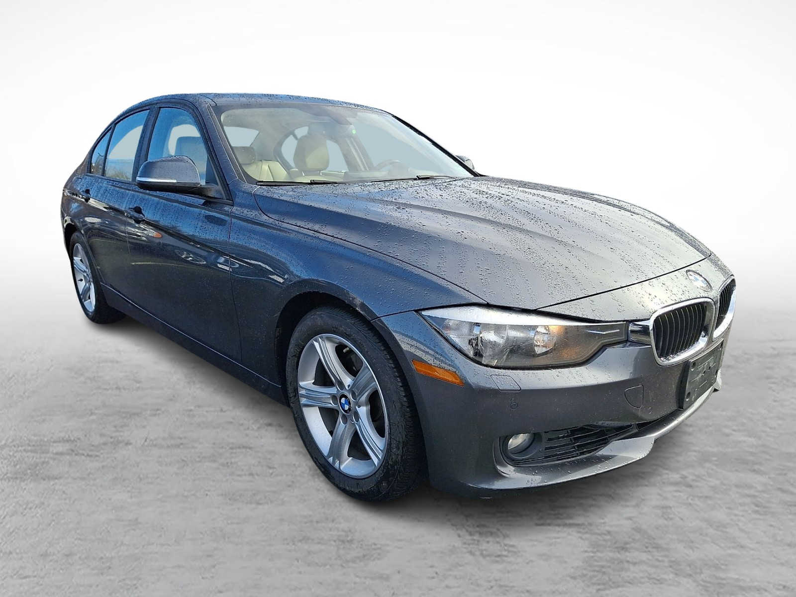Thumbnail: 2014 BMW 3 Series - 3