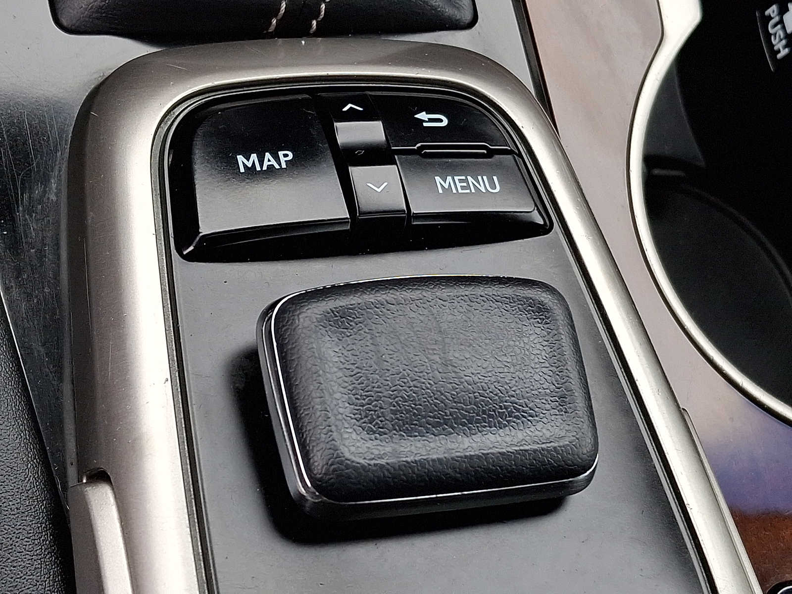 Thumbnail: 2016 Lexus RX - 23