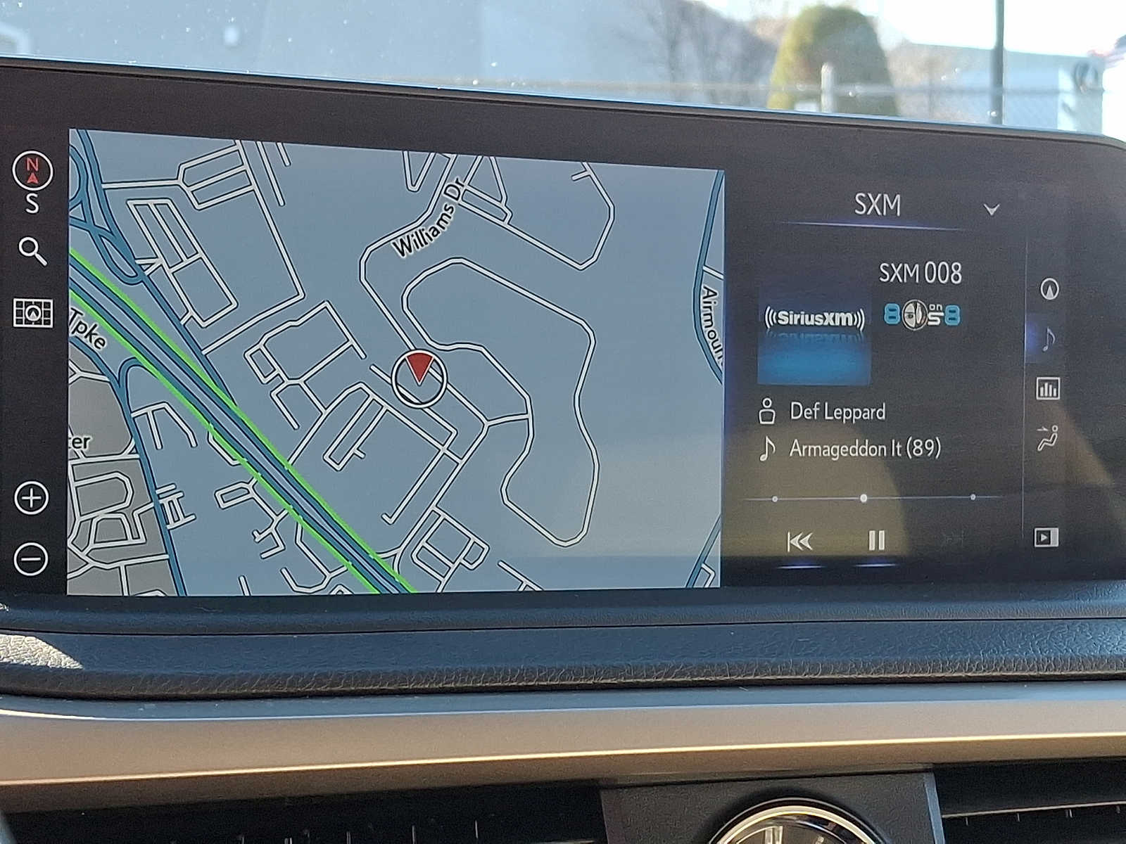 Thumbnail: 2021 Lexus RX - 14