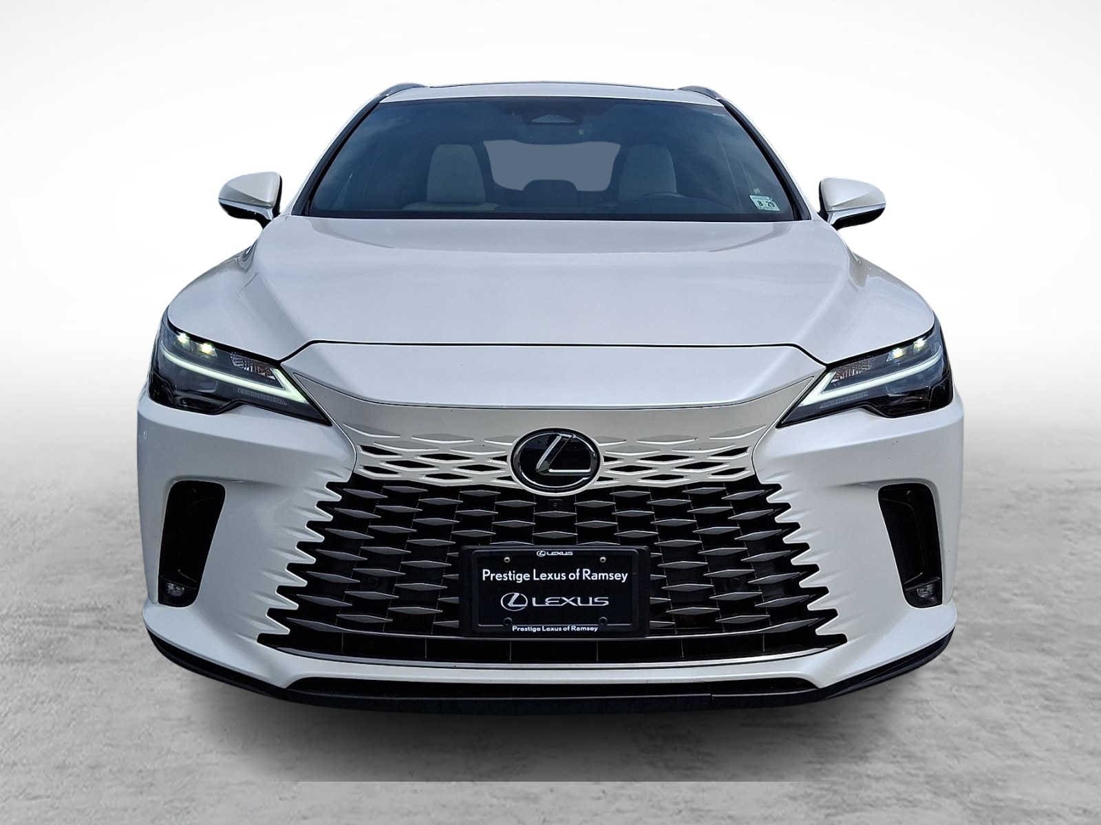 Thumbnail: 2024 Lexus RX - 2