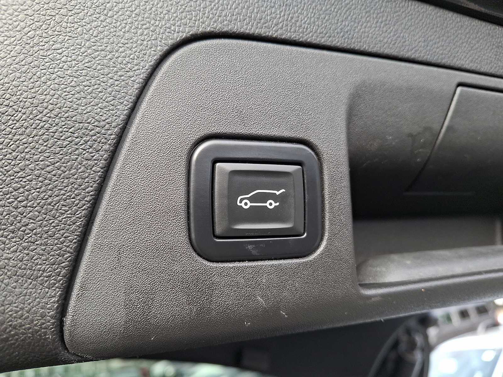 Thumbnail: 2021 Buick Envision - 24