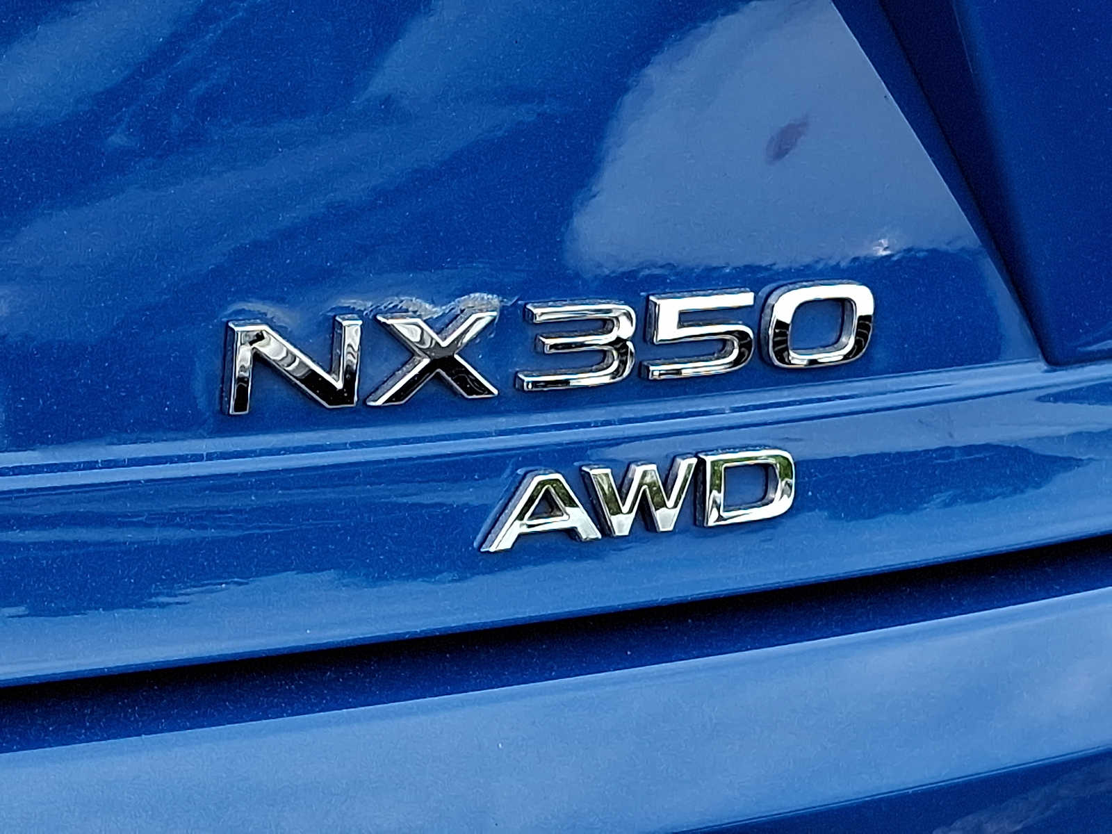 Thumbnail: 2024 Lexus ES - 27