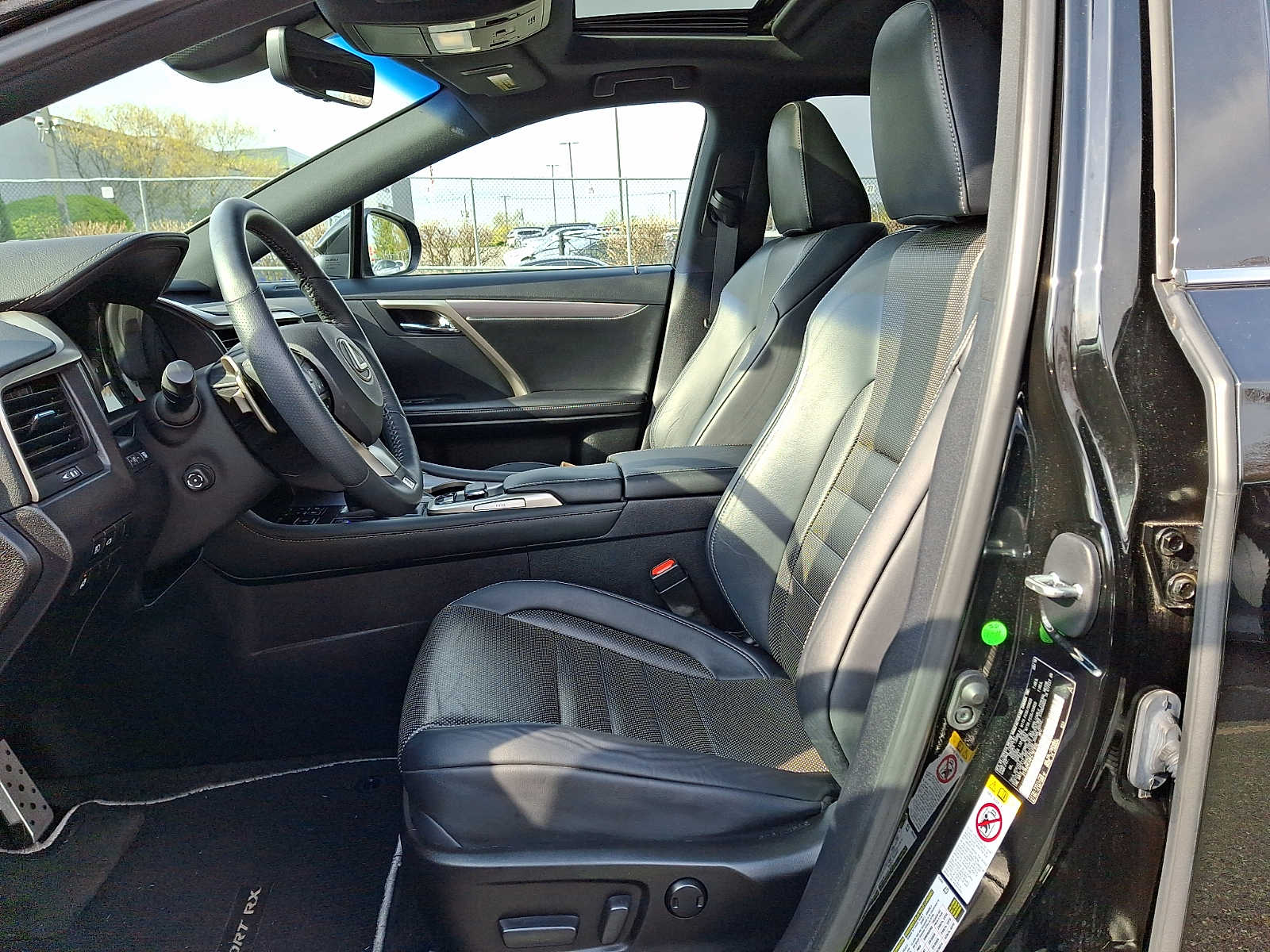 Thumbnail: 2019 Lexus RX - 10