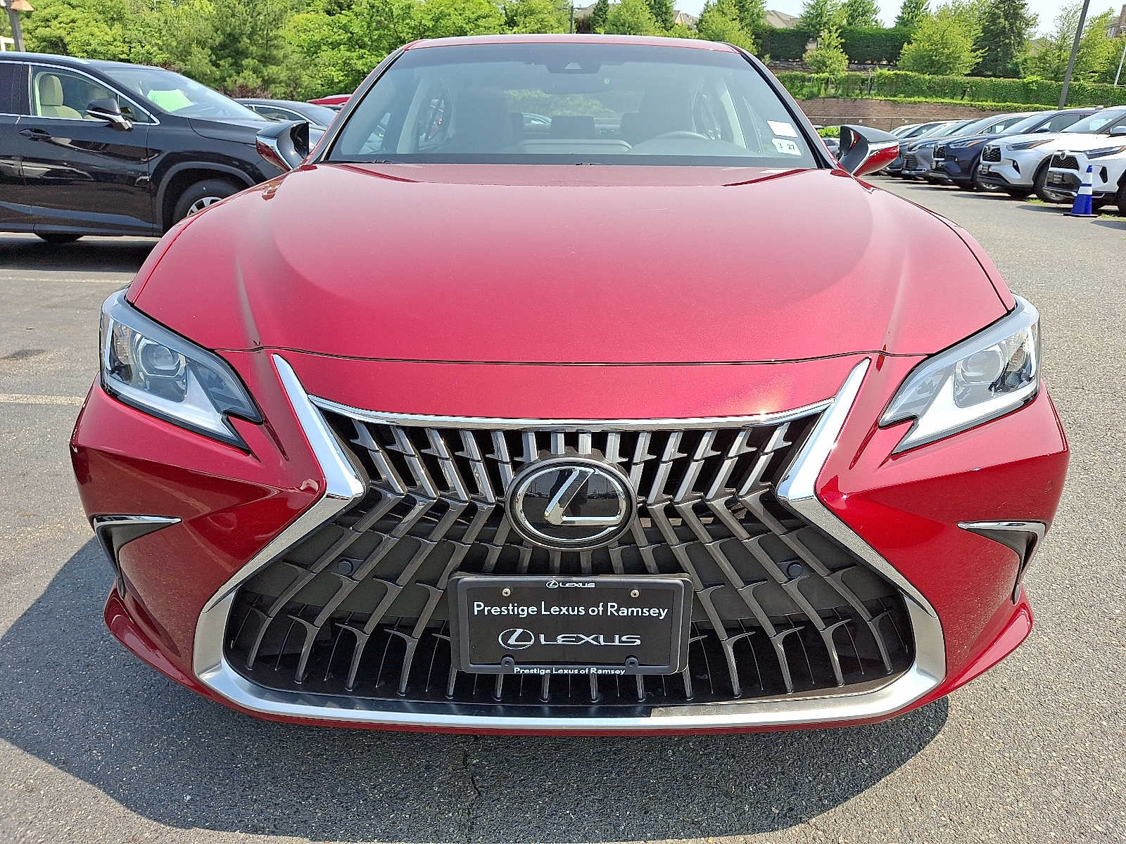 2022 Lexus ES 350 2