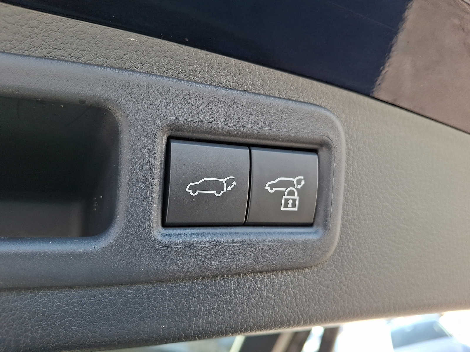 Thumbnail: 2025 Lexus RX - 28