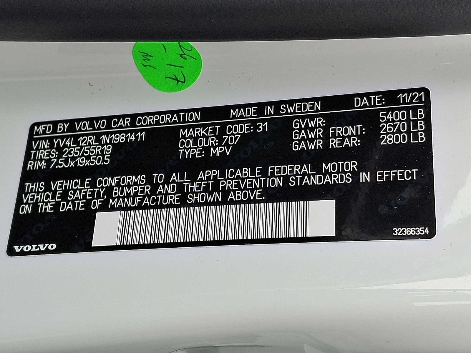 Thumbnail: 2022 Volvo XC60 - 25