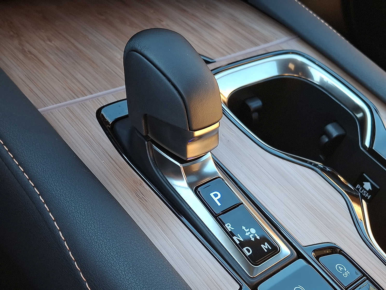 Thumbnail: 2025 Lexus RX - 13