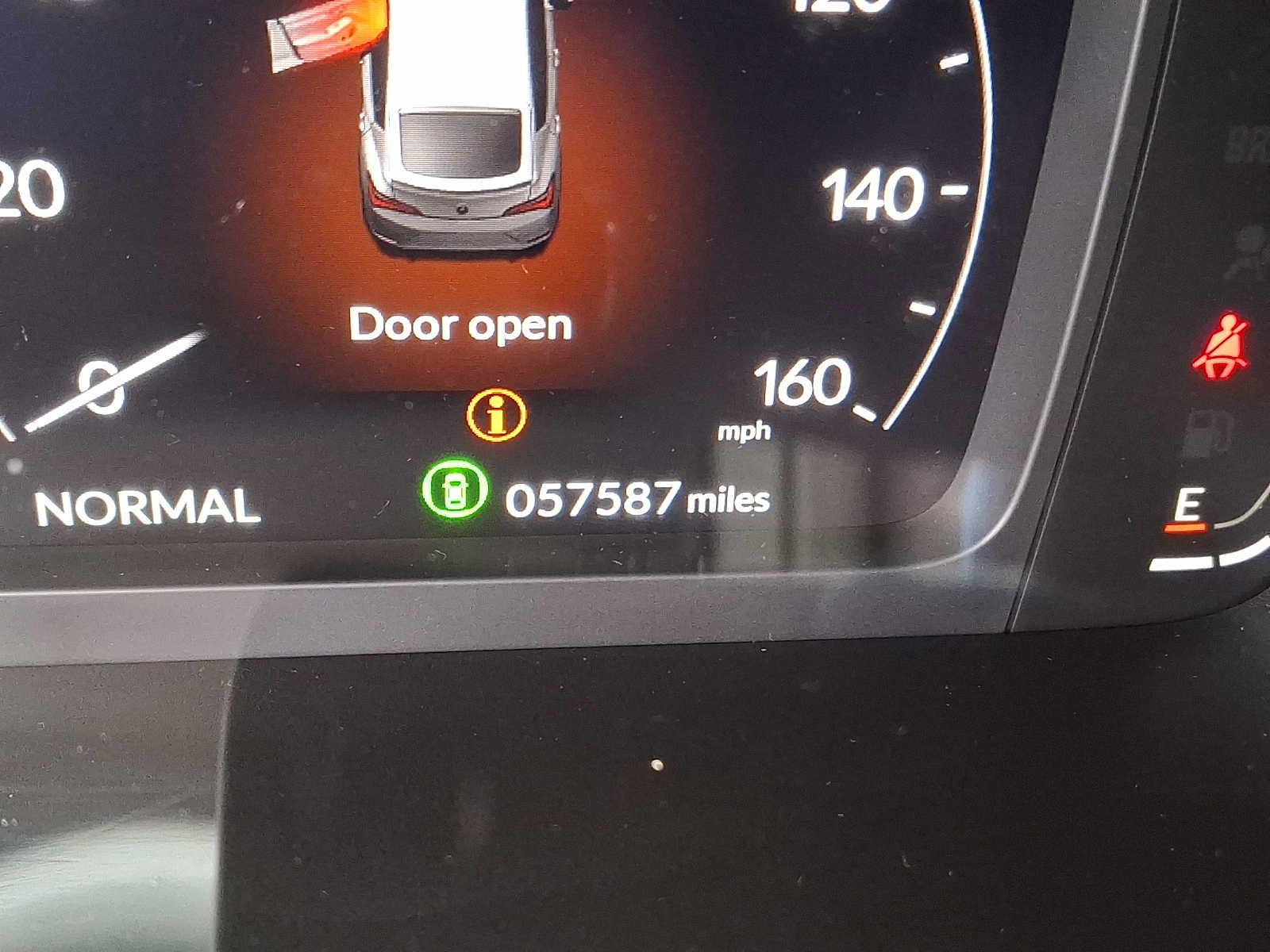 Thumbnail: 2023 Acura Integra - 18