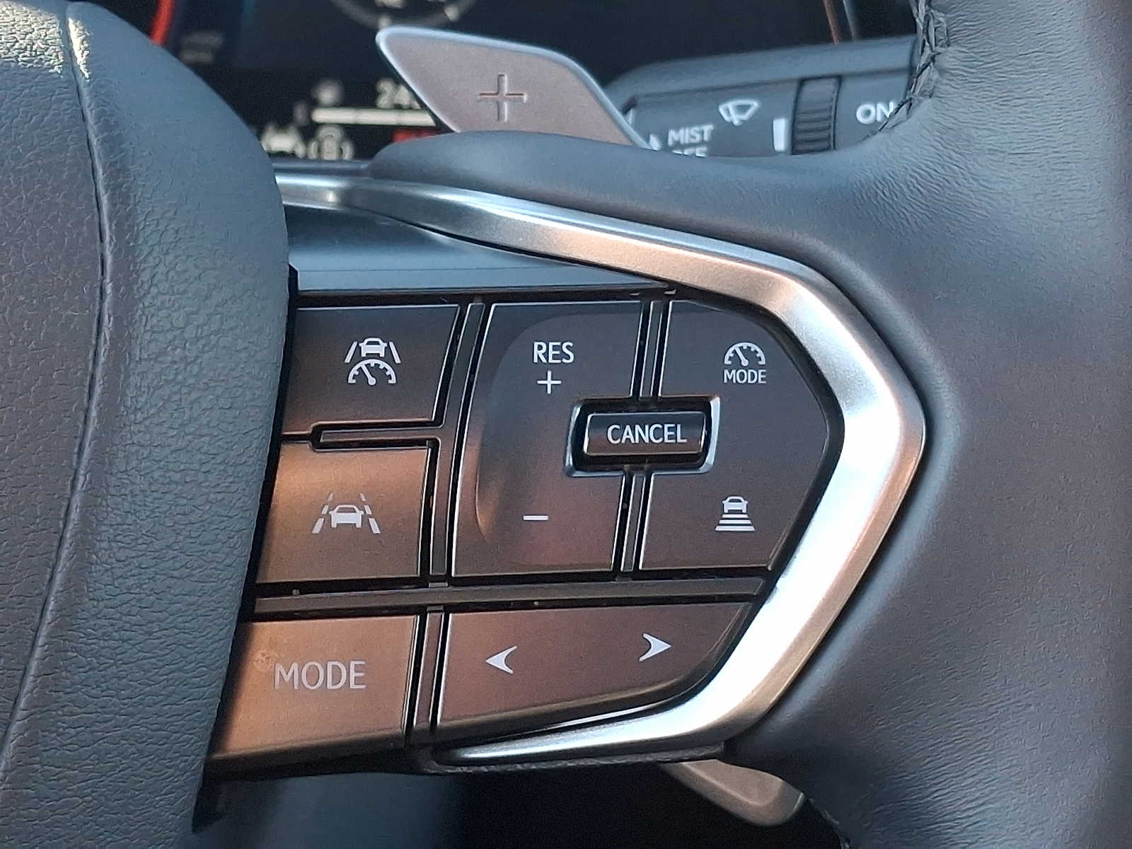 Thumbnail: 2025 Lexus RX - 18