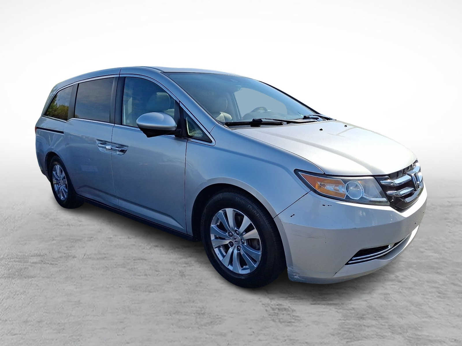 Thumbnail: 2015 Honda Odyssey - 3