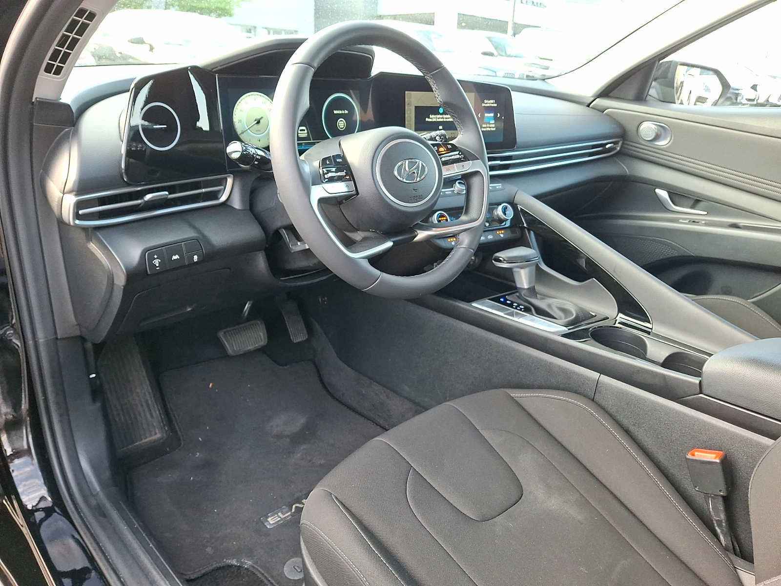 Thumbnail: 2023 Hyundai Elantra - 10