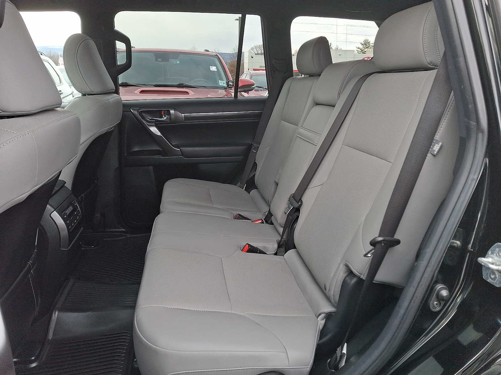 Thumbnail: 2023 Lexus GX - 9