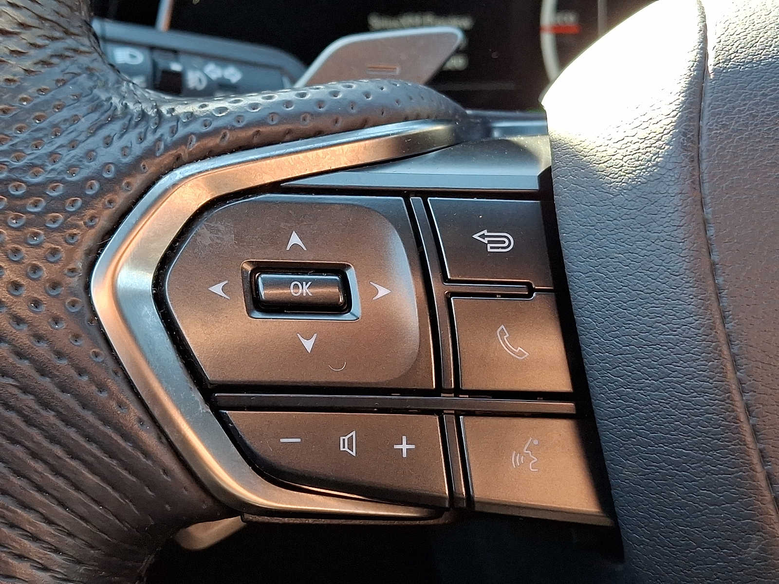 Thumbnail: 2024 Lexus TX - 18