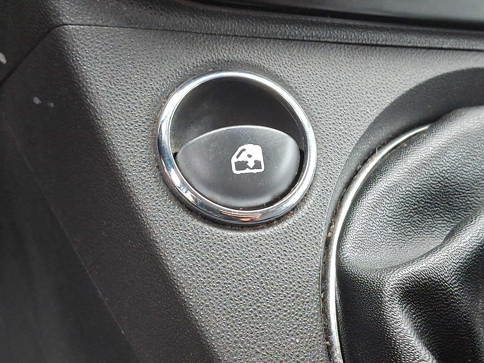 2012 Fiat 500 Pop 22
