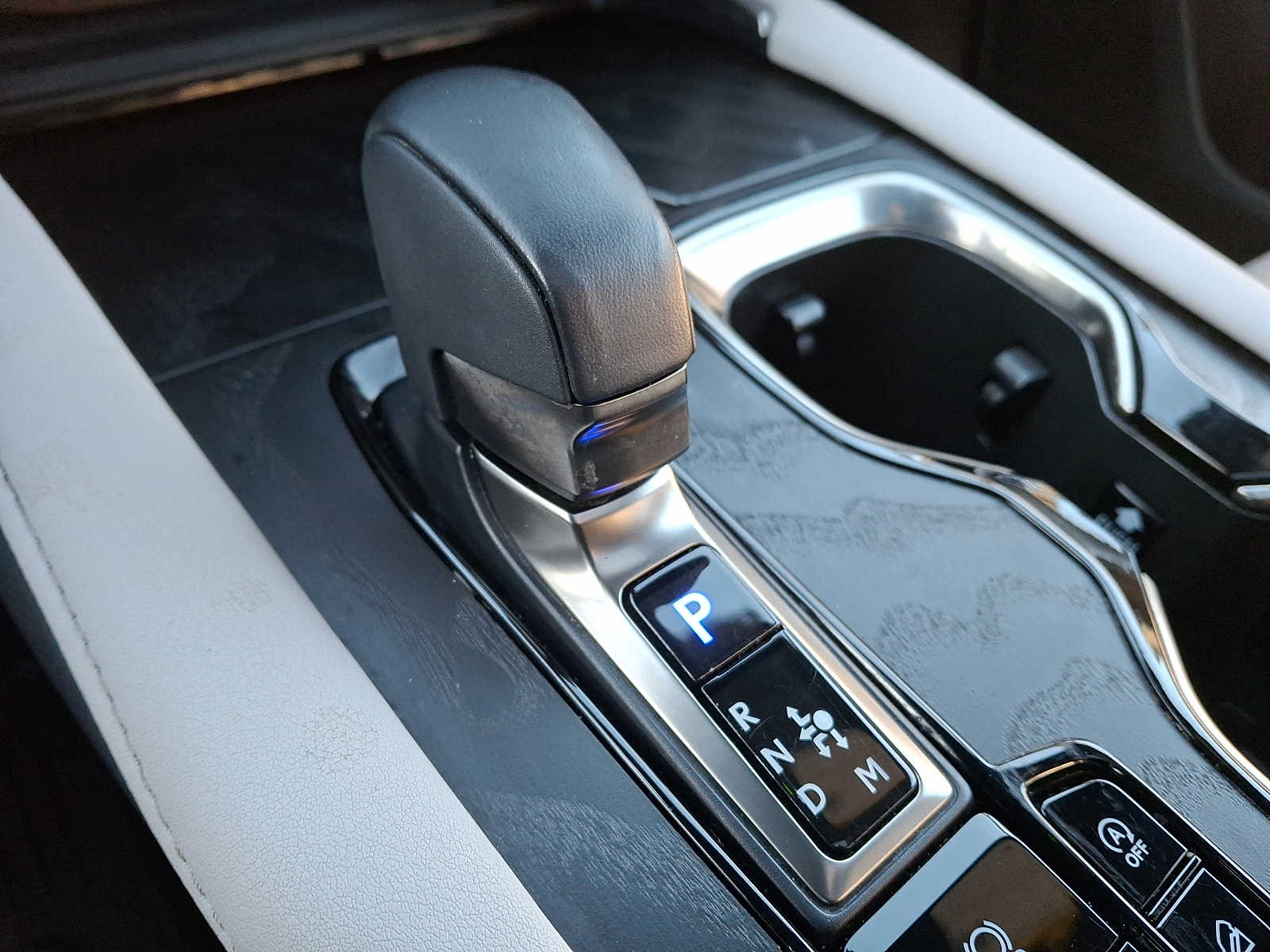 Thumbnail: 2023 Lexus RX - 13