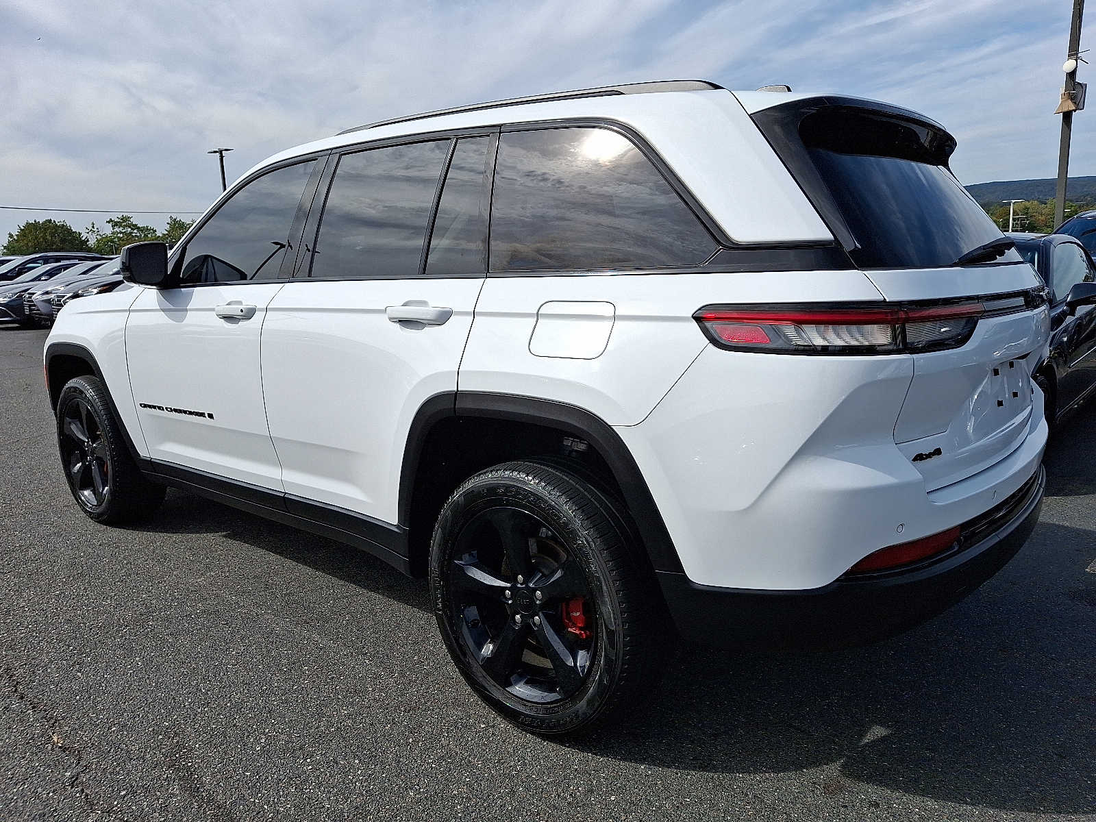 Thumbnail: 2023 Jeep Grand Cherokee - 6