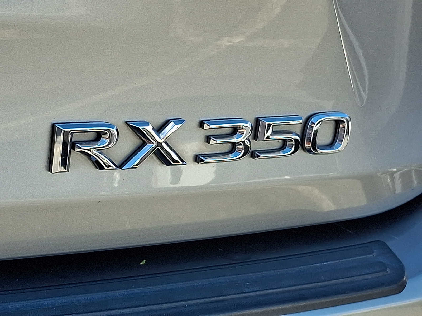Thumbnail: 2017 Lexus RX - 28