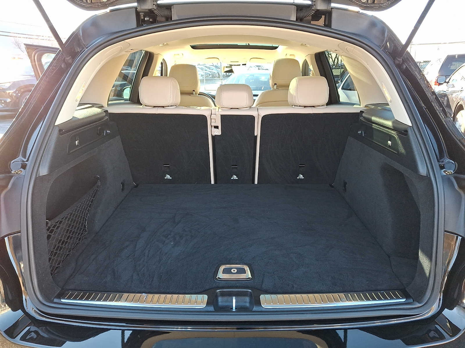 Thumbnail: 2021 Mercedes-Benz GLC - 25