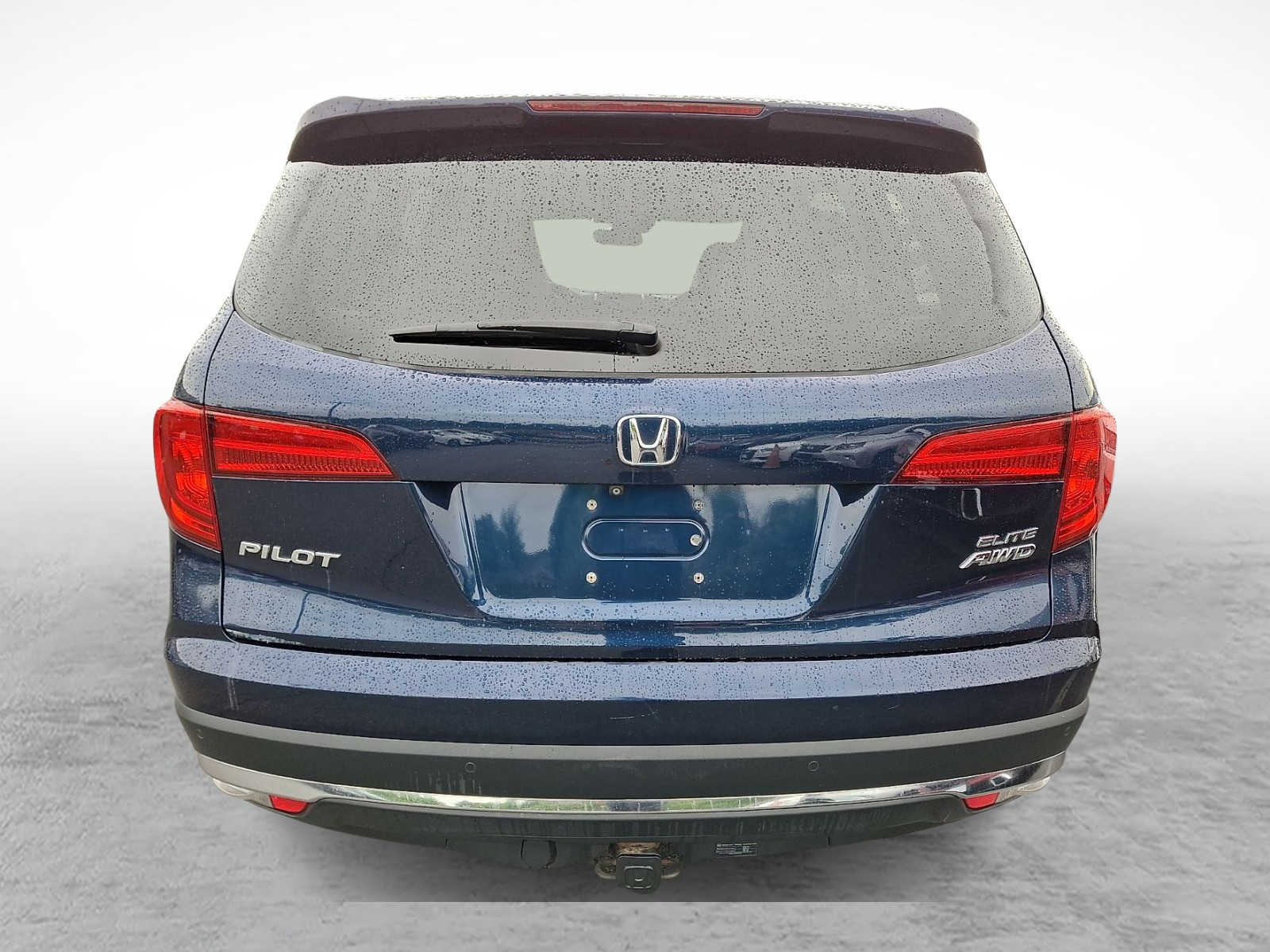 Thumbnail: 2017 Honda Pilot - 3