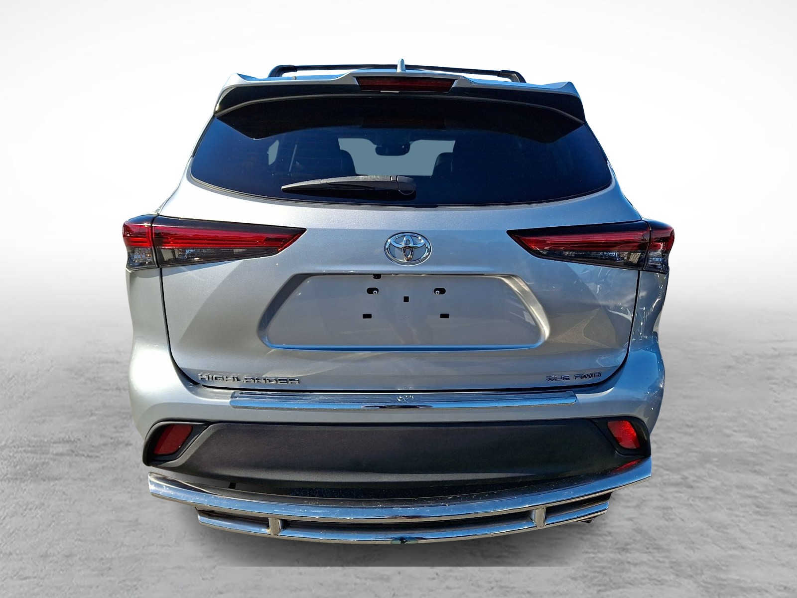 Thumbnail: 2022 Toyota Highlander - 5