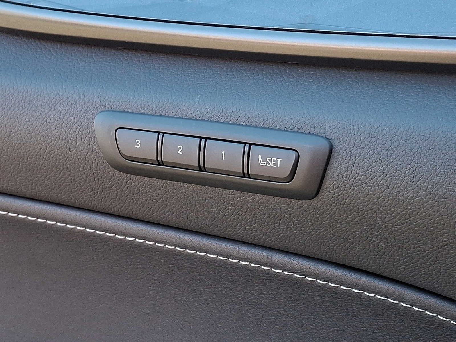 Thumbnail: 2025 Lexus NX - 25