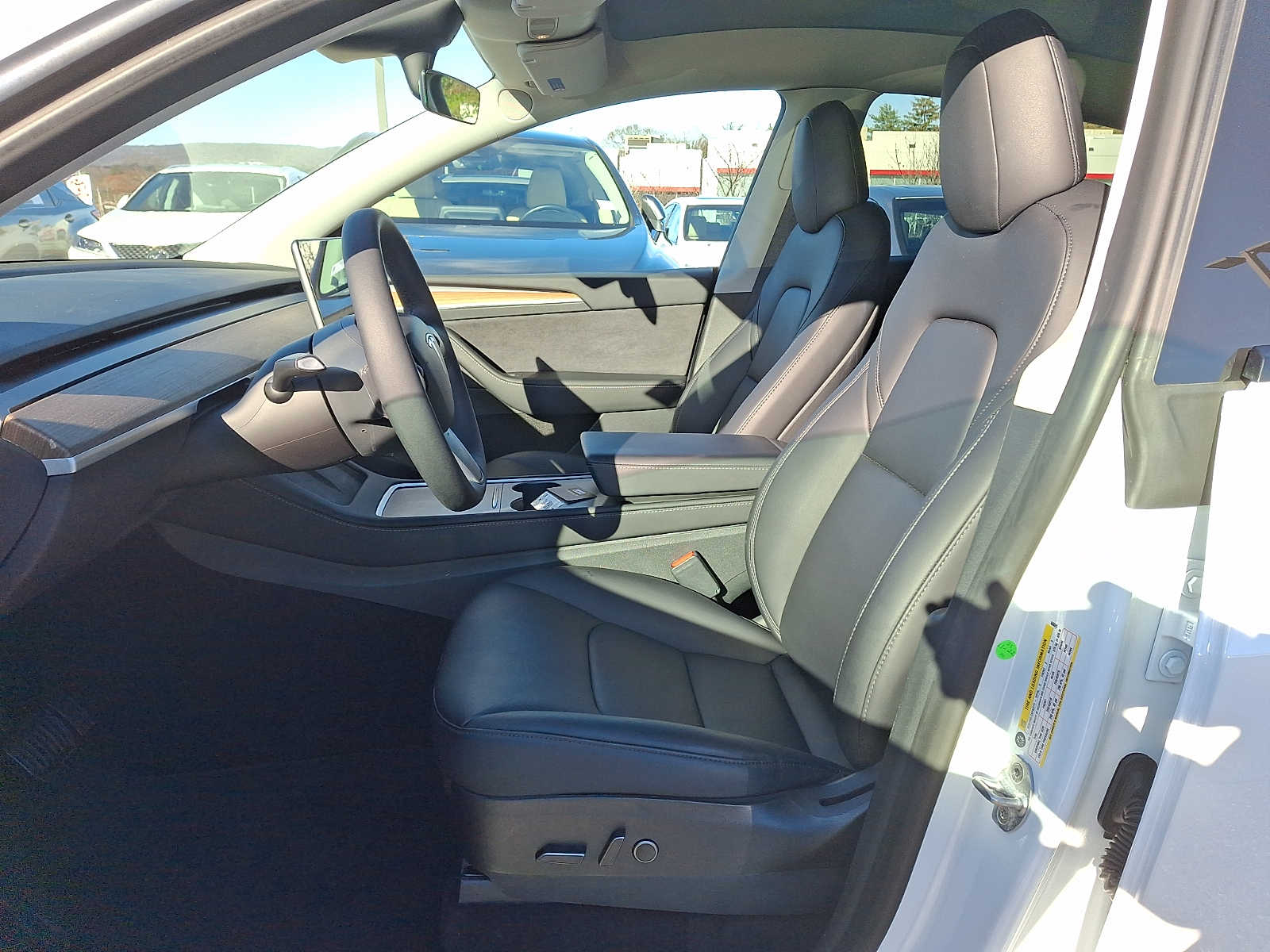 Thumbnail: 2023 Tesla Model Y - 10