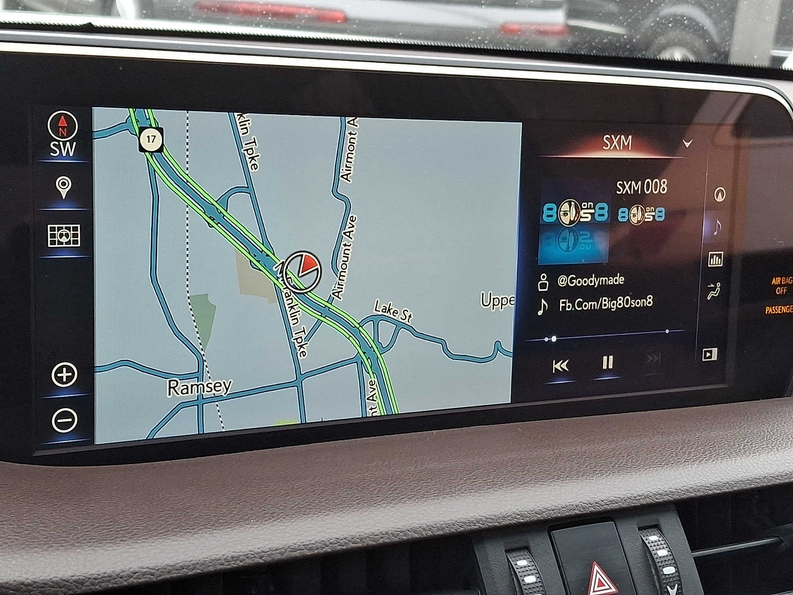 Thumbnail: 2019 Lexus ES - 15